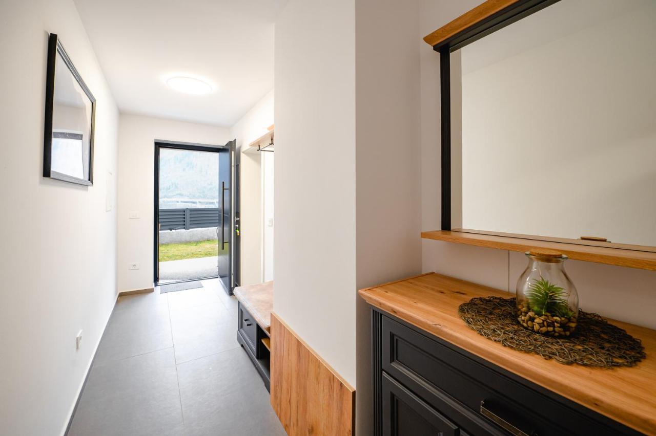 Apartments Luxury Ad Jesenice Eksteriør bilde