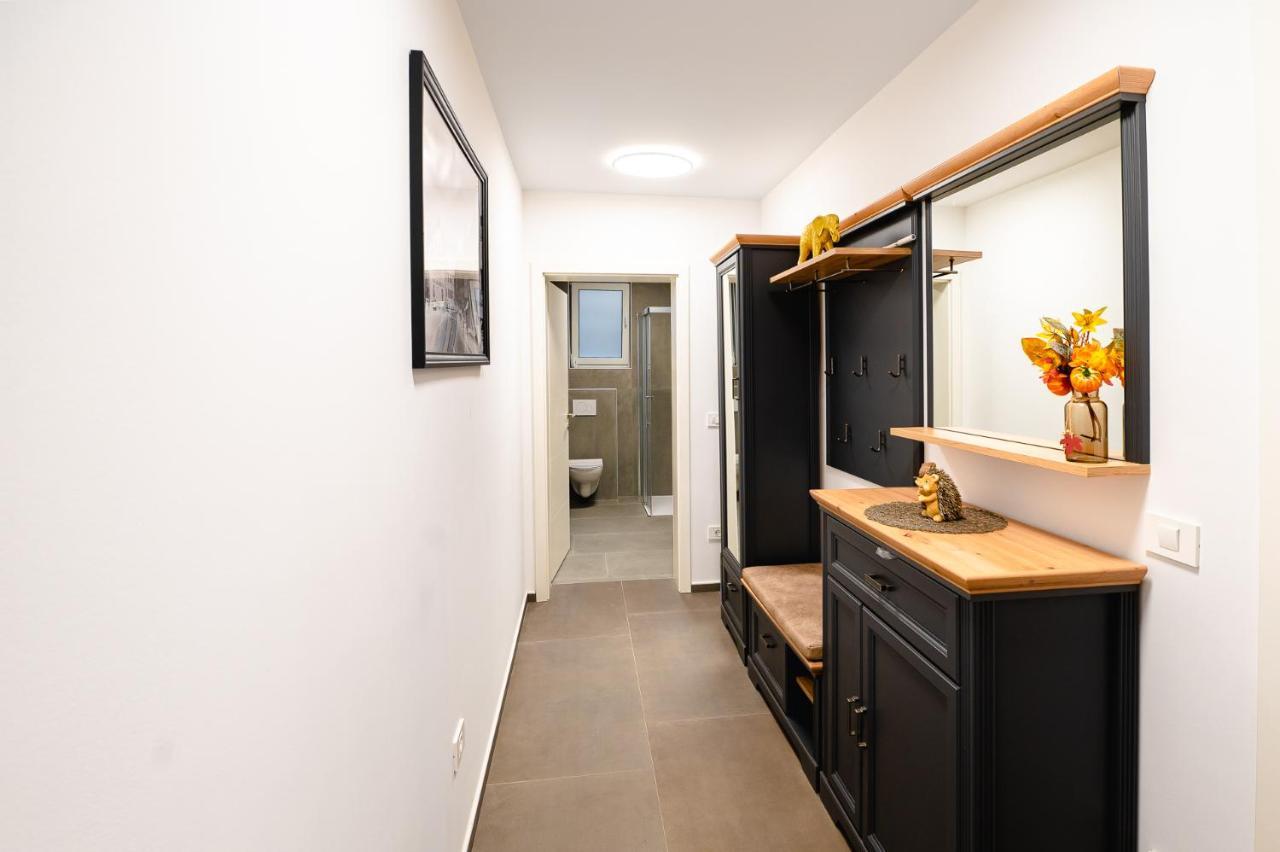 Apartments Luxury Ad Jesenice Eksteriør bilde