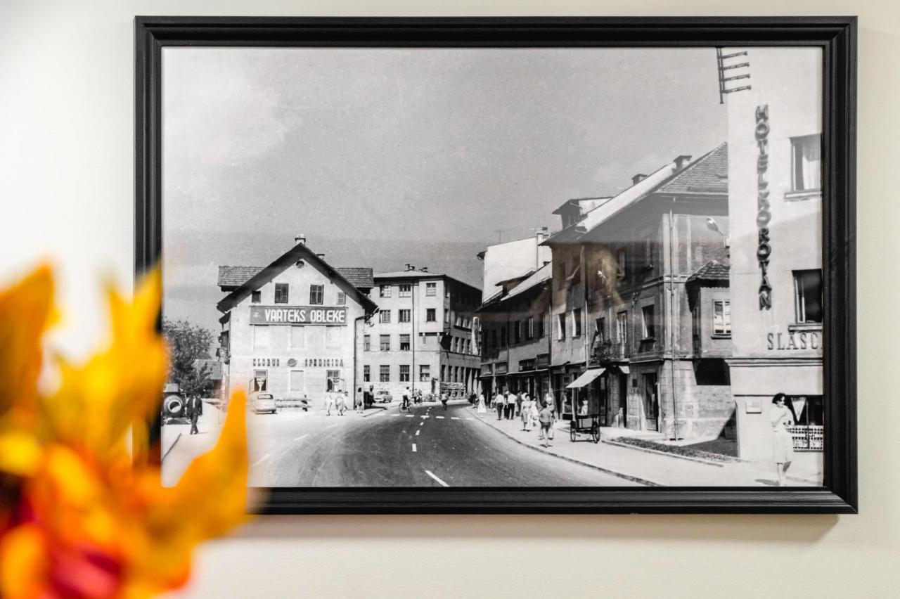 Apartments Luxury Ad Jesenice Eksteriør bilde