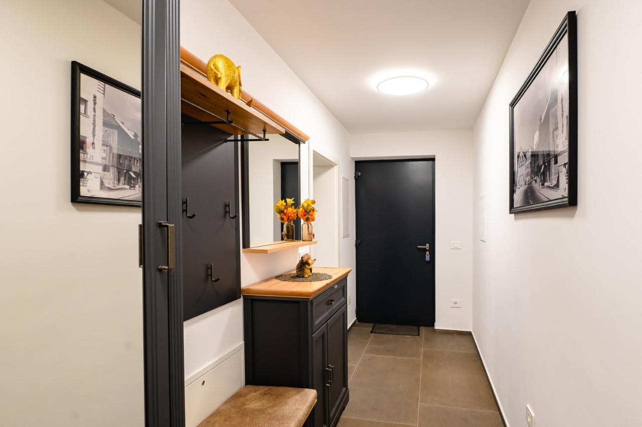 Apartments Luxury Ad Jesenice Eksteriør bilde