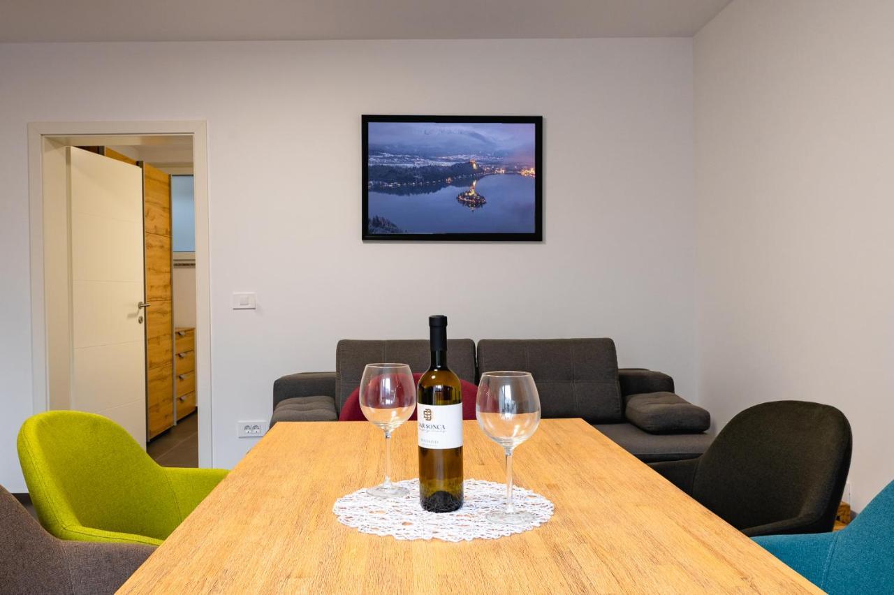 Apartments Luxury Ad Jesenice Eksteriør bilde