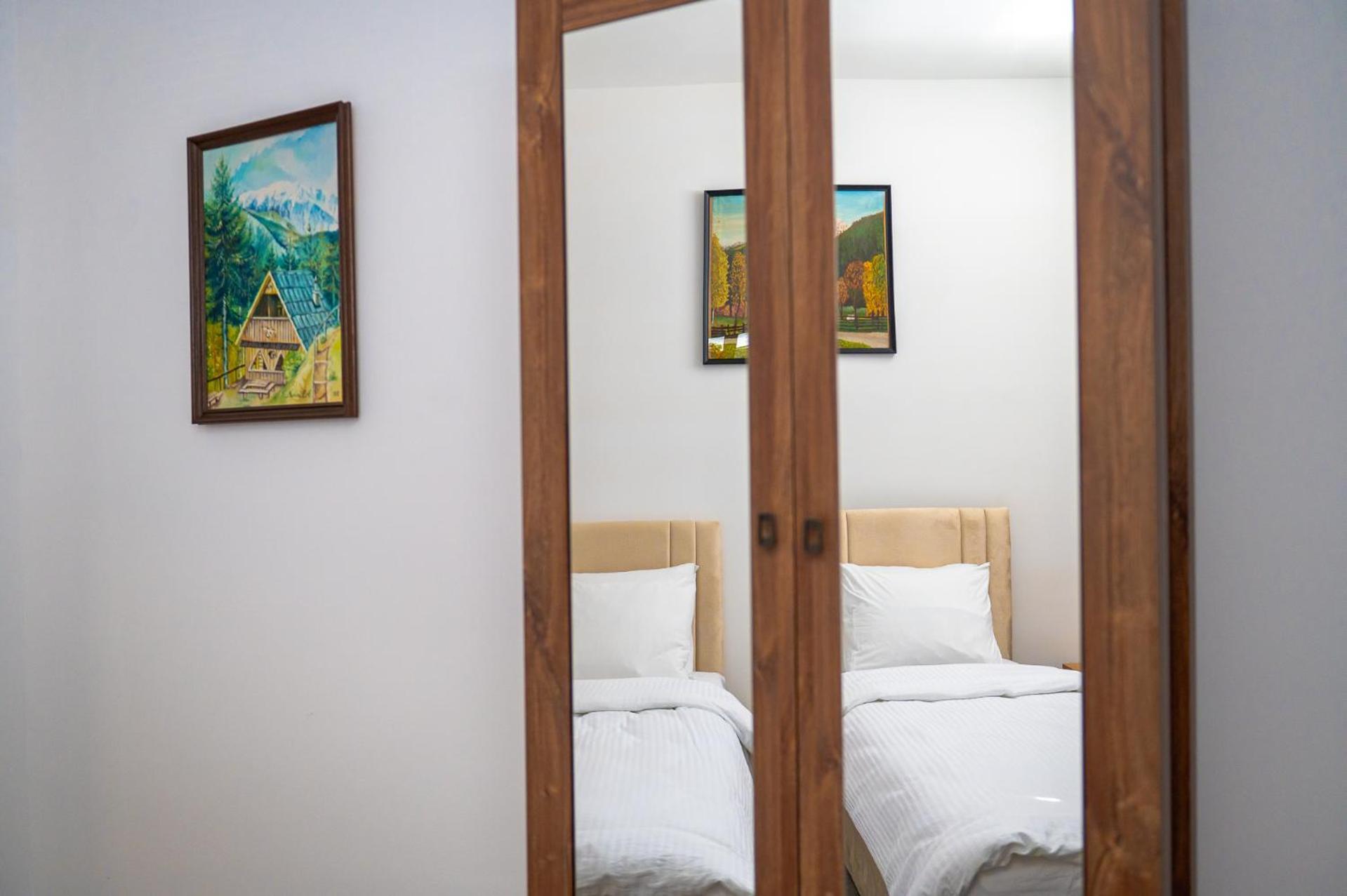 Apartments Luxury Ad Jesenice Eksteriør bilde