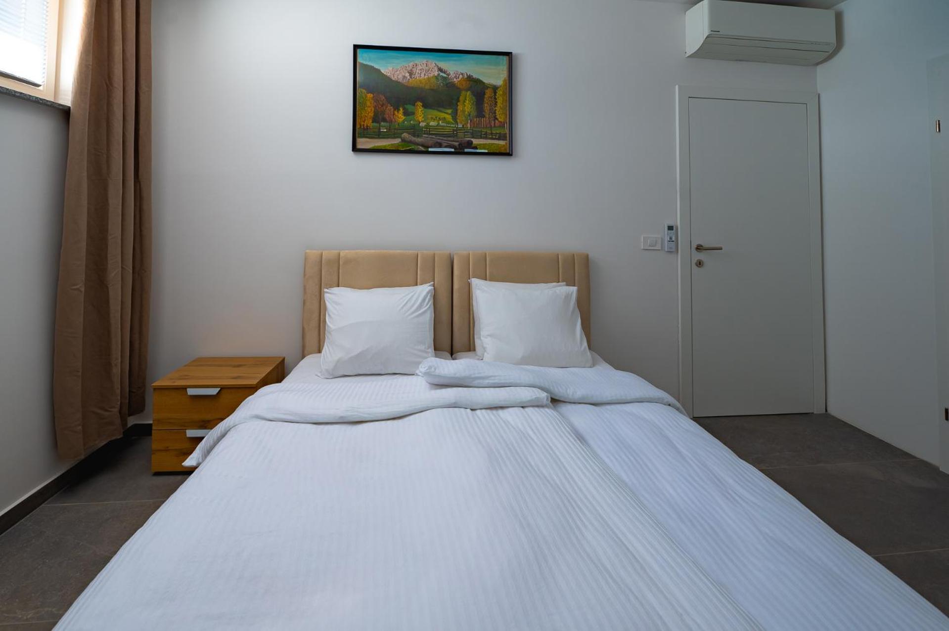 Apartments Luxury Ad Jesenice Eksteriør bilde