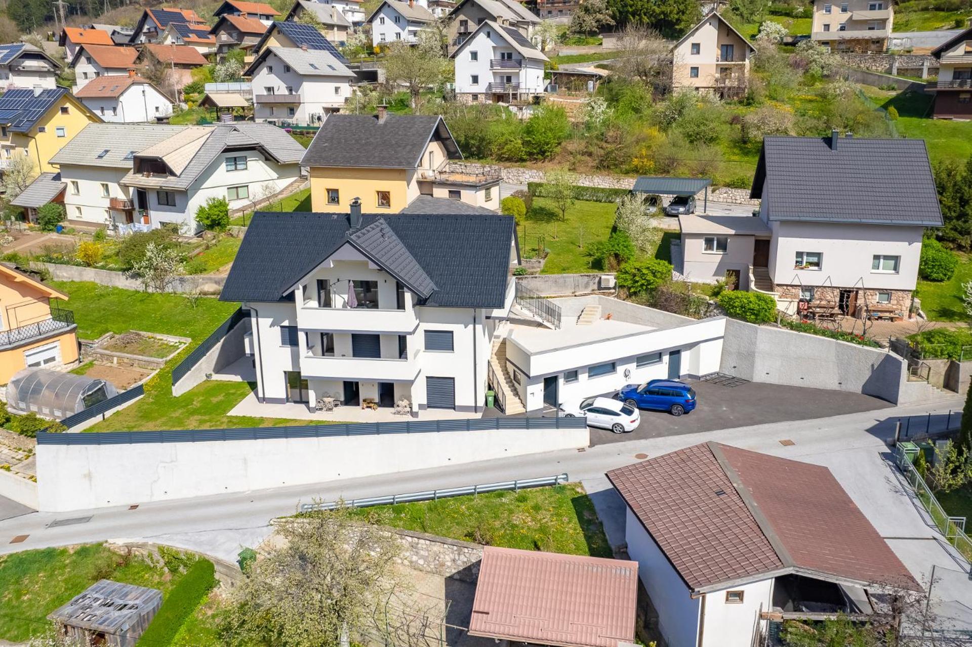 Apartments Luxury Ad Jesenice Eksteriør bilde